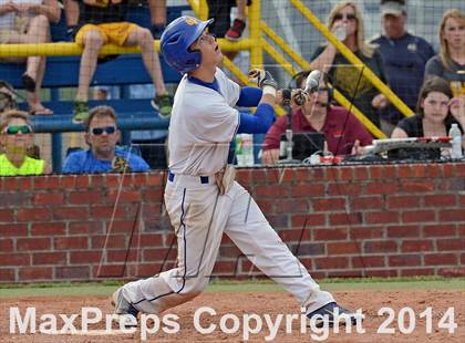 Thumbnail 1 in Vandebilt Catholic vs. Neville (LHSAA 4A Quarterfinal Playoff) photogallery.