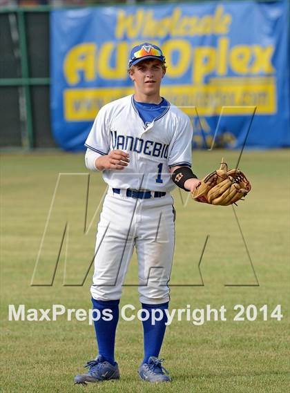 Thumbnail 1 in Vandebilt Catholic vs. Neville (LHSAA 4A Quarterfinal Playoff) photogallery.