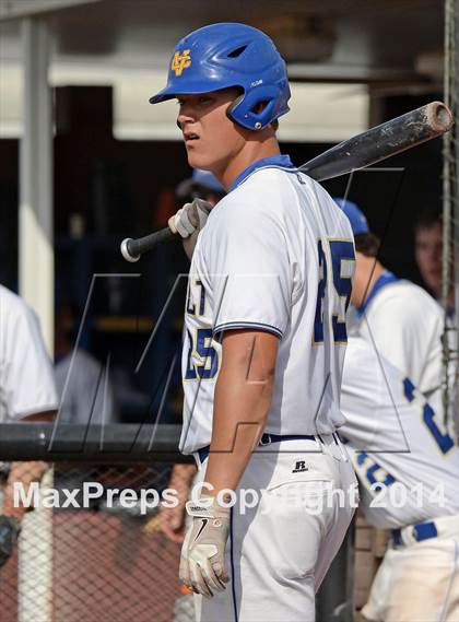 Thumbnail 2 in Vandebilt Catholic vs. Neville (LHSAA 4A Quarterfinal Playoff) photogallery.