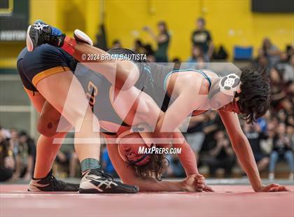 Thumbnail 2 in OIA Wrestling Championships photogallery.