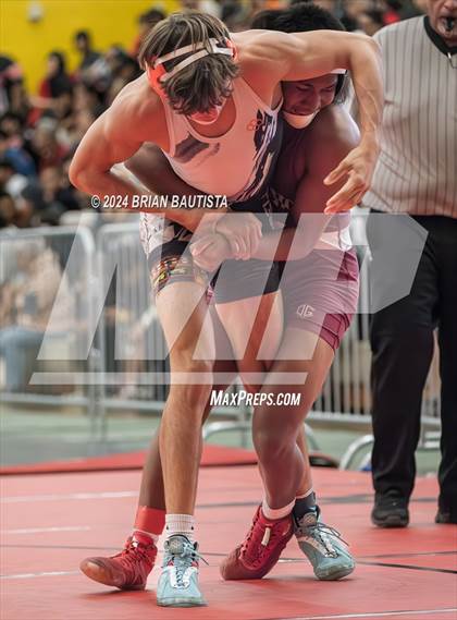 Thumbnail 3 in OIA Wrestling Championships photogallery.