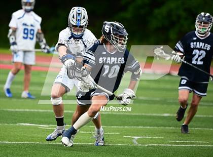 Thumbnail 2 in Staples vs. Darien (CIAC Class L Final) photogallery.
