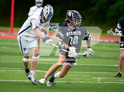 Thumbnail 3 in Staples vs. Darien (CIAC Class L Final) photogallery.