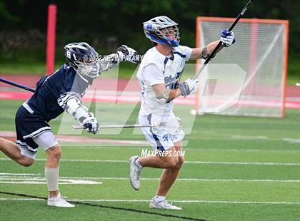 Thumbnail 3 in Staples vs. Darien (CIAC Class L Final) photogallery.