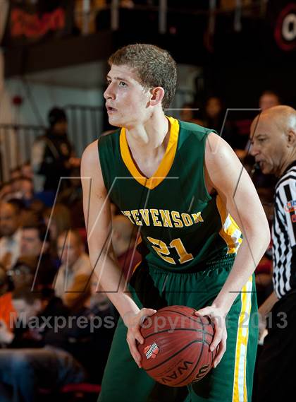 Thumbnail 3 in Stevenson [Adlai E.] vs Oswego (Proviso West Holiday Tournament) photogallery.
