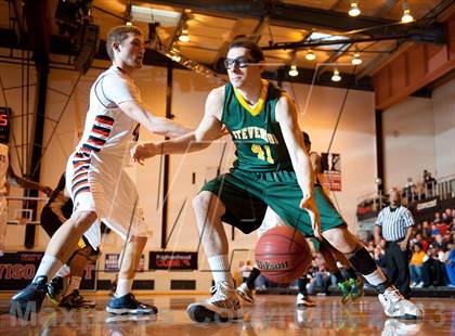 Thumbnail 3 in Stevenson [Adlai E.] vs Oswego (Proviso West Holiday Tournament) photogallery.
