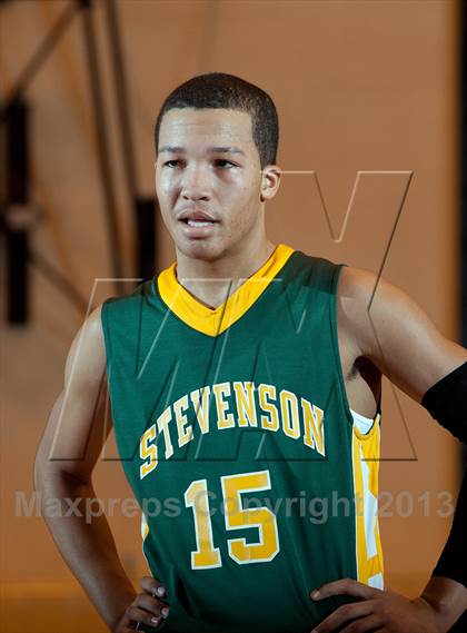 Thumbnail 2 in Stevenson [Adlai E.] vs Oswego (Proviso West Holiday Tournament) photogallery.