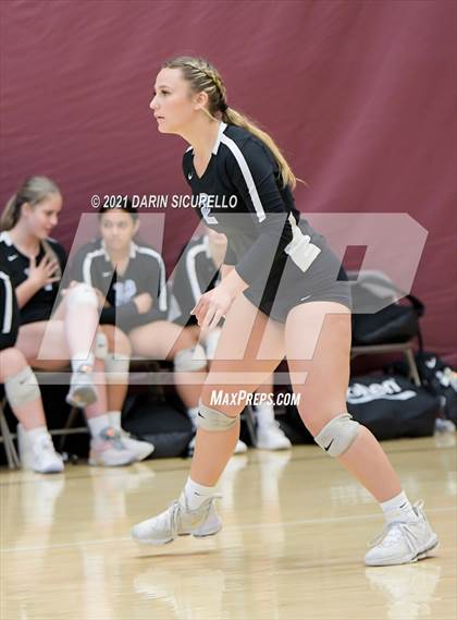 Thumbnail 1 in Monument Valley vs. Cactus (EPIC Tournament Chandler Prep Invite) photogallery.