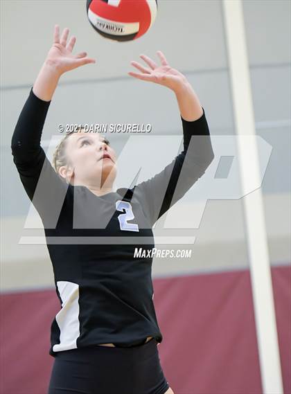Thumbnail 2 in Monument Valley vs. Cactus (EPIC Tournament Chandler Prep Invite) photogallery.