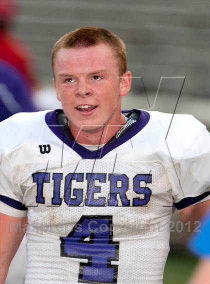 Thumbnail 3 in Pickerington Central vs. Colerain (Crosstown Showdown) photogallery.