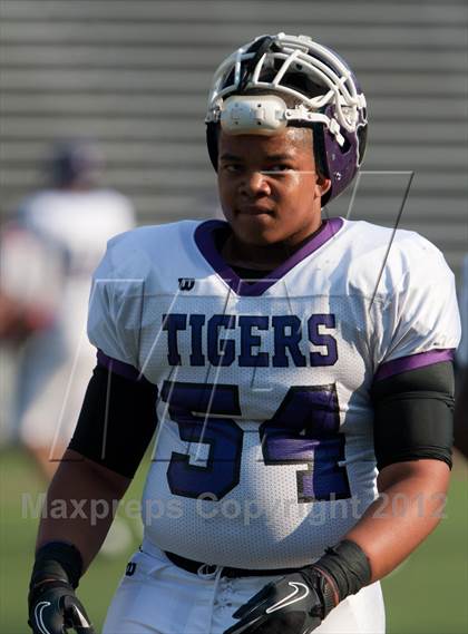 Thumbnail 2 in Pickerington Central vs. Colerain (Crosstown Showdown) photogallery.