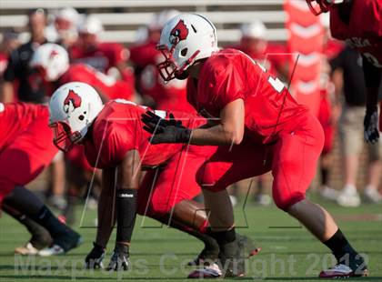 Thumbnail 2 in Pickerington Central vs. Colerain (Crosstown Showdown) photogallery.