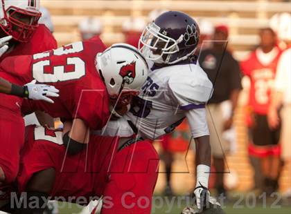 Thumbnail 3 in Pickerington Central vs. Colerain (Crosstown Showdown) photogallery.