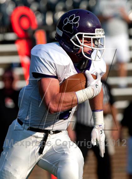 Thumbnail 3 in Pickerington Central vs. Colerain (Crosstown Showdown) photogallery.