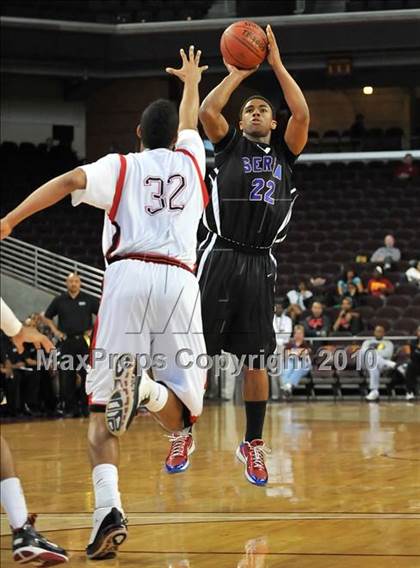 Thumbnail 2 in Centennial vs. Serra (CIF D3 SoCal Final) photogallery.