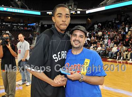 Thumbnail 3 in Centennial vs. Serra (CIF D3 SoCal Final) photogallery.