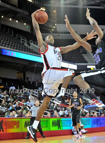 Thumbnail 1 in Centennial vs. Serra (CIF D3 SoCal Final) photogallery.