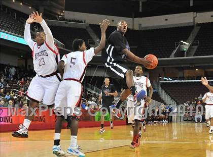 Thumbnail 2 in Centennial vs. Serra (CIF D3 SoCal Final) photogallery.