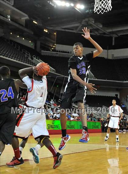 Thumbnail 2 in Centennial vs. Serra (CIF D3 SoCal Final) photogallery.