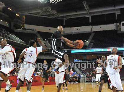 Thumbnail 3 in Centennial vs. Serra (CIF D3 SoCal Final) photogallery.