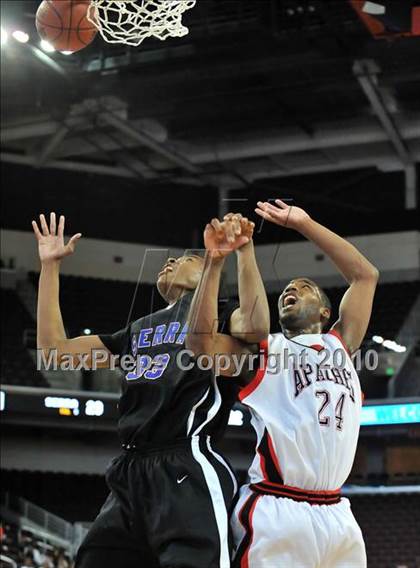 Thumbnail 3 in Centennial vs. Serra (CIF D3 SoCal Final) photogallery.