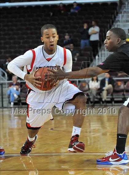 Thumbnail 1 in Centennial vs. Serra (CIF D3 SoCal Final) photogallery.