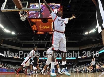 Thumbnail 1 in Centennial vs. Serra (CIF D3 SoCal Final) photogallery.