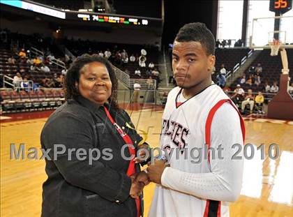 Thumbnail 3 in Centennial vs. Serra (CIF D3 SoCal Final) photogallery.