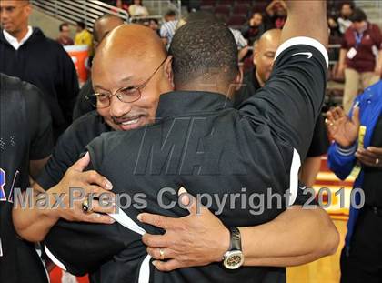 Thumbnail 2 in Centennial vs. Serra (CIF D3 SoCal Final) photogallery.