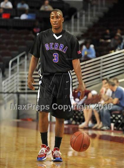 Thumbnail 1 in Centennial vs. Serra (CIF D3 SoCal Final) photogallery.