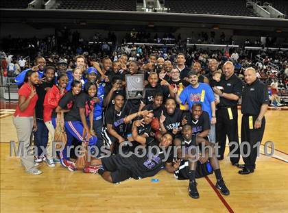 Thumbnail 2 in Centennial vs. Serra (CIF D3 SoCal Final) photogallery.