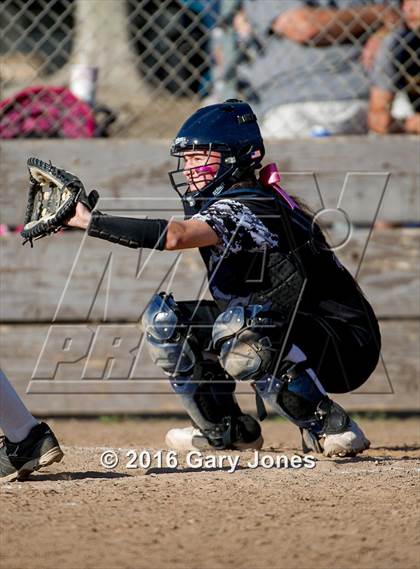 Thumbnail 3 in Whitney vs. Del Oro (Stephanie LeDoux Tournament) photogallery.