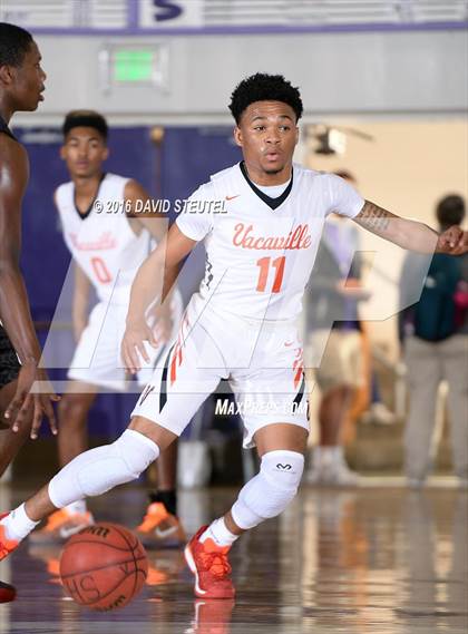 Thumbnail 3 in Weston Ranch vs. Vacaville (St. Hope Elite Classic) photogallery.