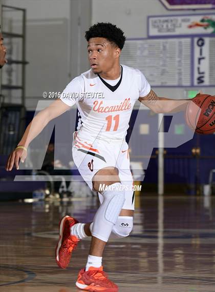 Thumbnail 2 in Weston Ranch vs. Vacaville (St. Hope Elite Classic) photogallery.