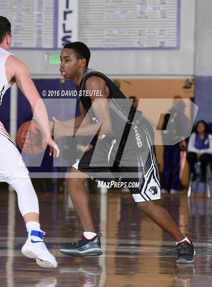 Thumbnail 3 in Weston Ranch vs. Vacaville (St. Hope Elite Classic) photogallery.