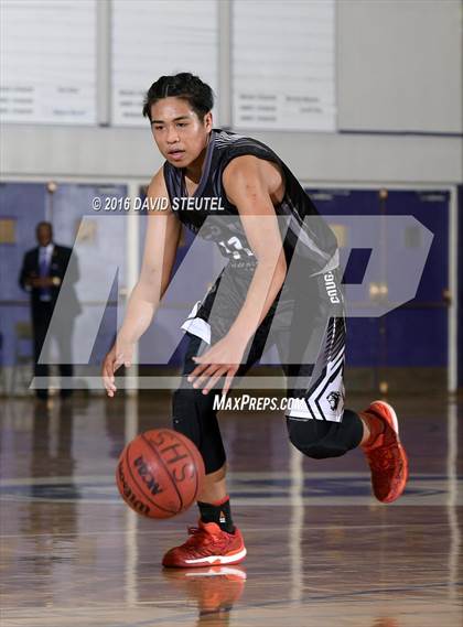 Thumbnail 3 in Weston Ranch vs. Vacaville (St. Hope Elite Classic) photogallery.