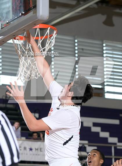 Thumbnail 1 in Weston Ranch vs. Vacaville (St. Hope Elite Classic) photogallery.