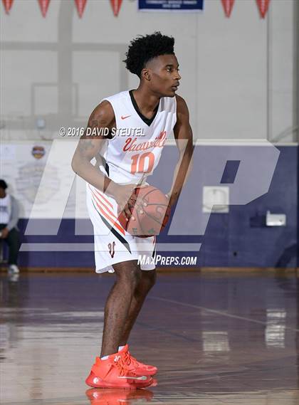 Thumbnail 1 in Weston Ranch vs. Vacaville (St. Hope Elite Classic) photogallery.