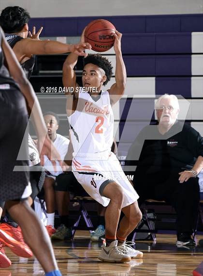 Thumbnail 2 in Weston Ranch vs. Vacaville (St. Hope Elite Classic) photogallery.