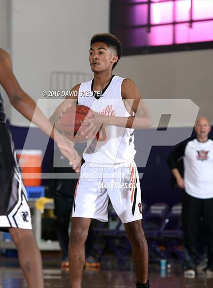 Thumbnail 3 in Weston Ranch vs. Vacaville (St. Hope Elite Classic) photogallery.