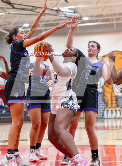 Thumbnail 1 in Central of Clay County vs. Ranburne photogallery.