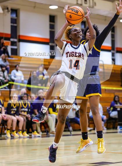 Thumbnail 1 in Cape Fear @ South View photogallery.