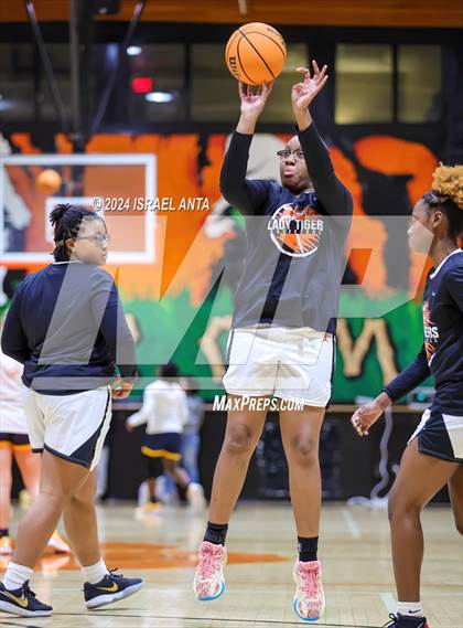 Thumbnail 3 in Cape Fear @ South View photogallery.