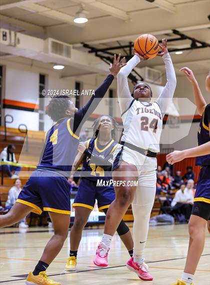 Thumbnail 3 in Cape Fear @ South View photogallery.