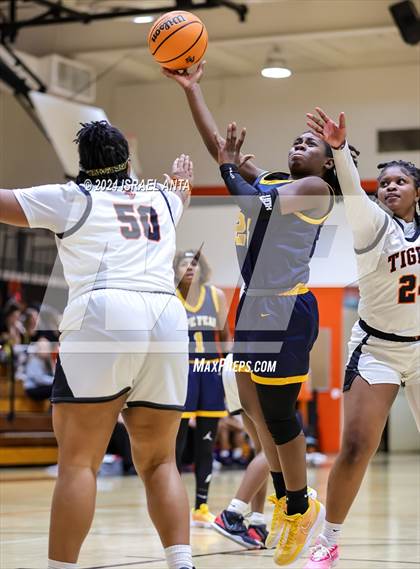 Thumbnail 3 in Cape Fear @ South View photogallery.