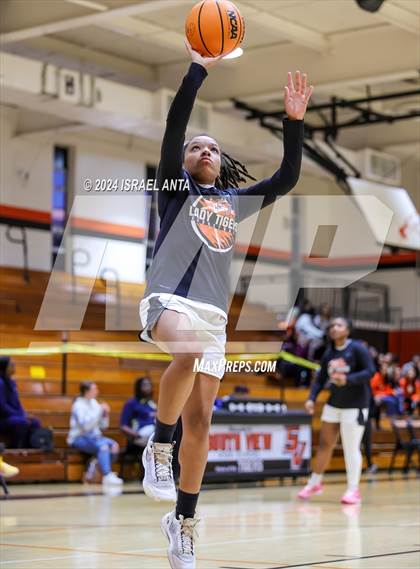 Thumbnail 1 in Cape Fear @ South View photogallery.