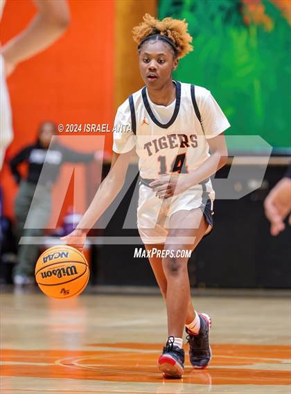 Thumbnail 3 in Cape Fear @ South View photogallery.