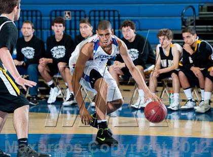 Thumbnail 2 in Buchanan vs San Luis Obispo (National Prep Classic) photogallery.