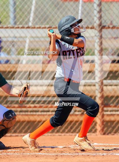 Thumbnail 2 in Horizon vs. Corona del Sol photogallery.