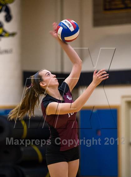 Thumbnail 3 in Bristol Eastern vs. East Lyme (CIAC Class L Final) photogallery.